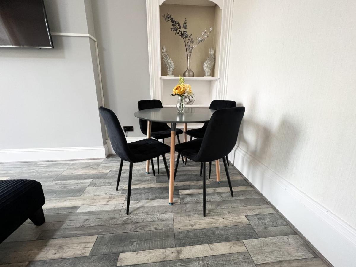Premium 2Br Flat In The City Centre Glasgow Exterior photo