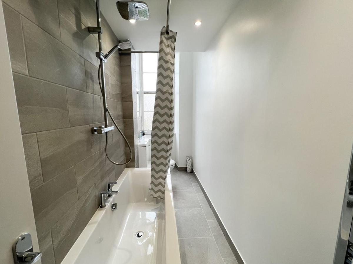 Premium 2Br Flat In The City Centre Glasgow Exterior photo